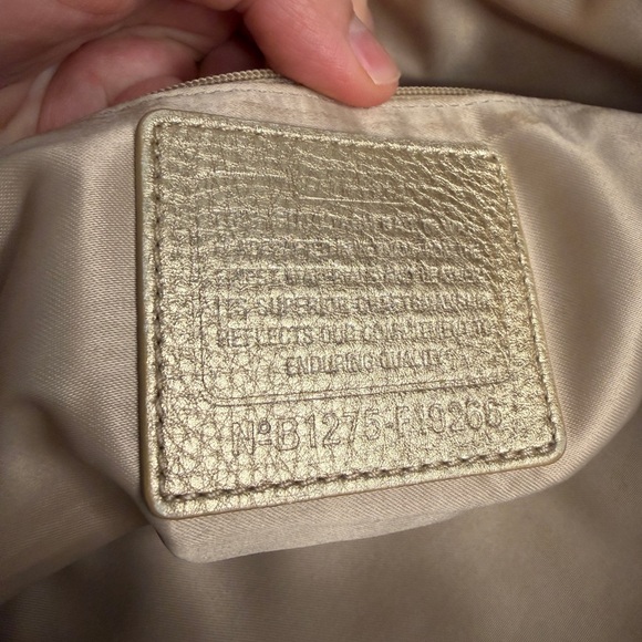 COACH PENELOPE LINEN SIGNATURE TOTE - Picture 3 of 14